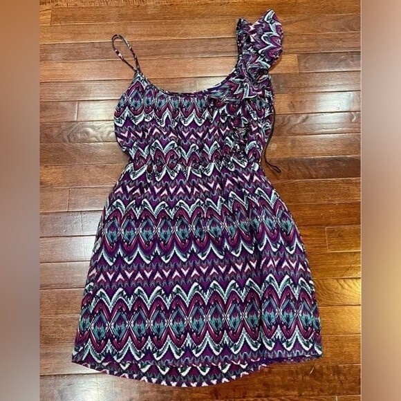 Modern Love one shoulder ruffle abstract print dress size medium - Picture 2 of 5